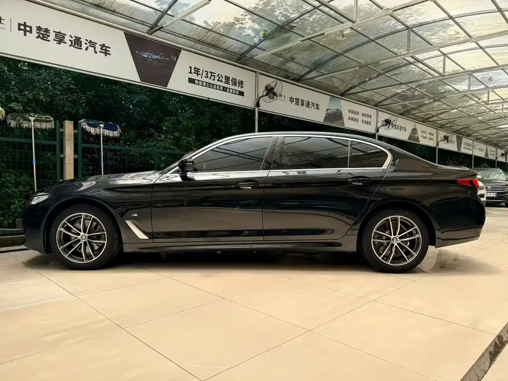 BMW 5 Series 2022 Model Facelift 525Li M Sport Package