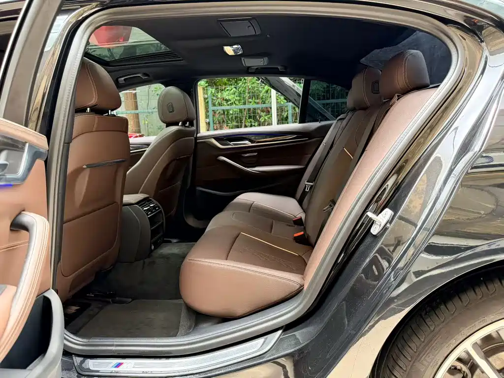 BMW 5 Series 2022 Model Facelift 525Li M Sport Package