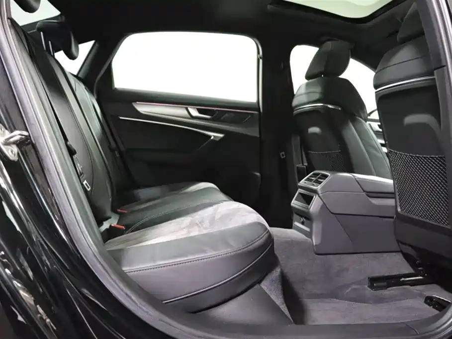 Audi A6L 2021 40 TFSI Luxury Dynamic Edition