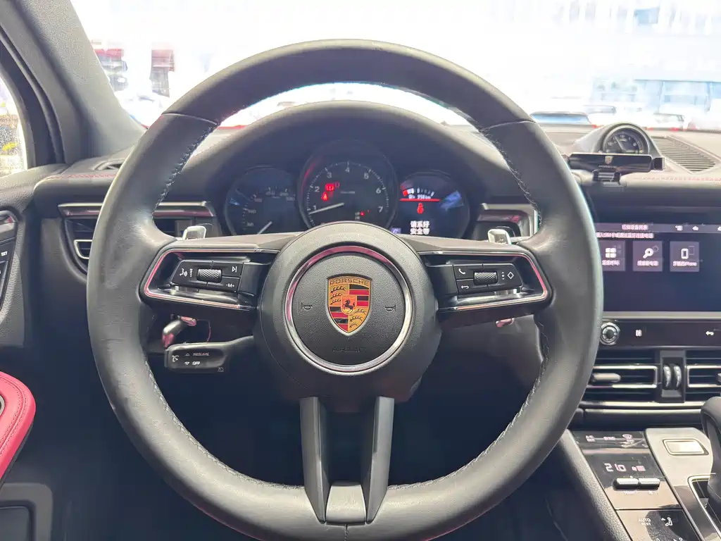 Macan 2022 2.0T