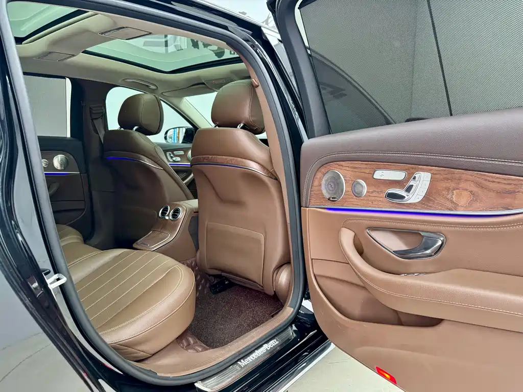 Mercedes-Benz E-Class 2022 Facelift E 300 L Luxury Edition