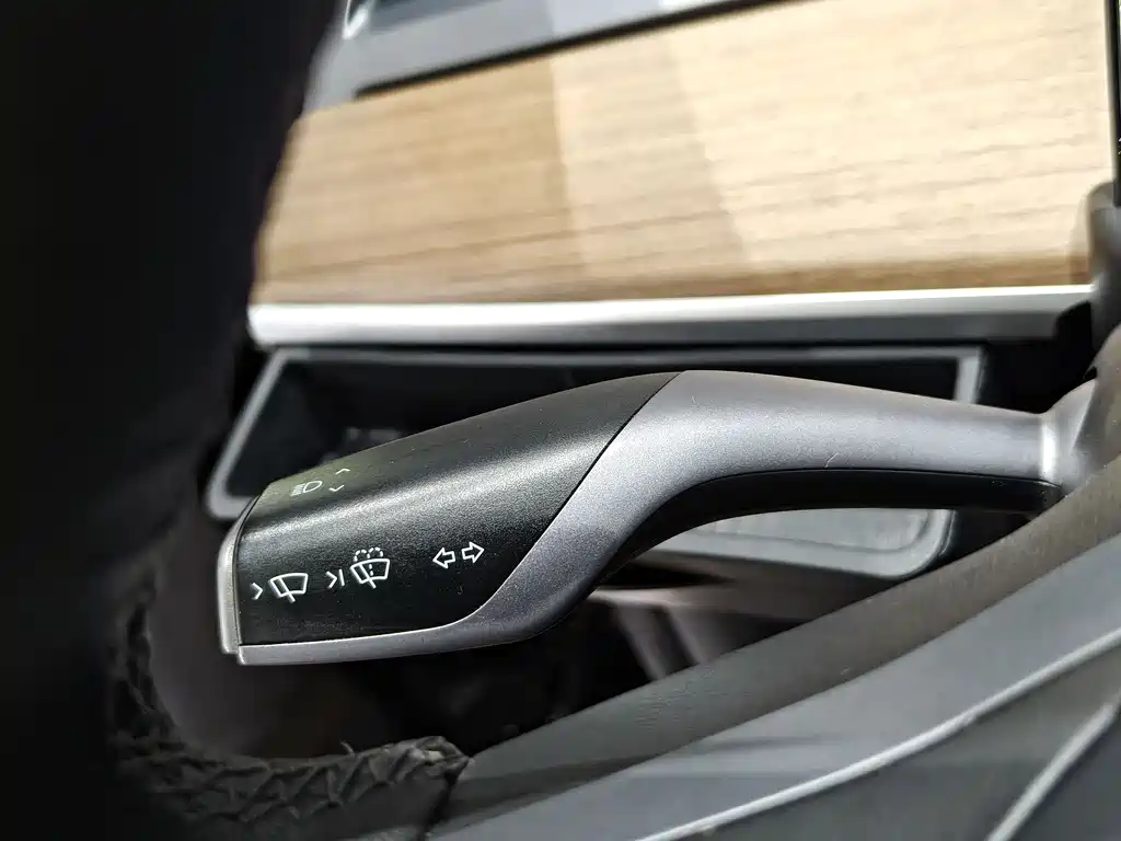 Model Y 2022 Rear-Wheel Drive Edition