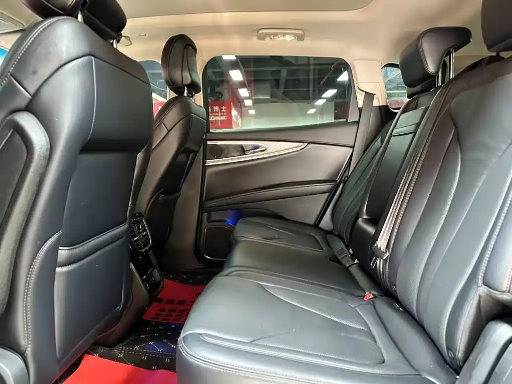 Navigator 2021 Edition 2.0T All-Wheel Drive Premium Version