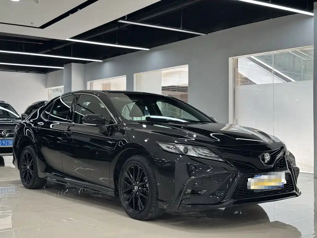 Camry 2023 2.5G Luxury Edition