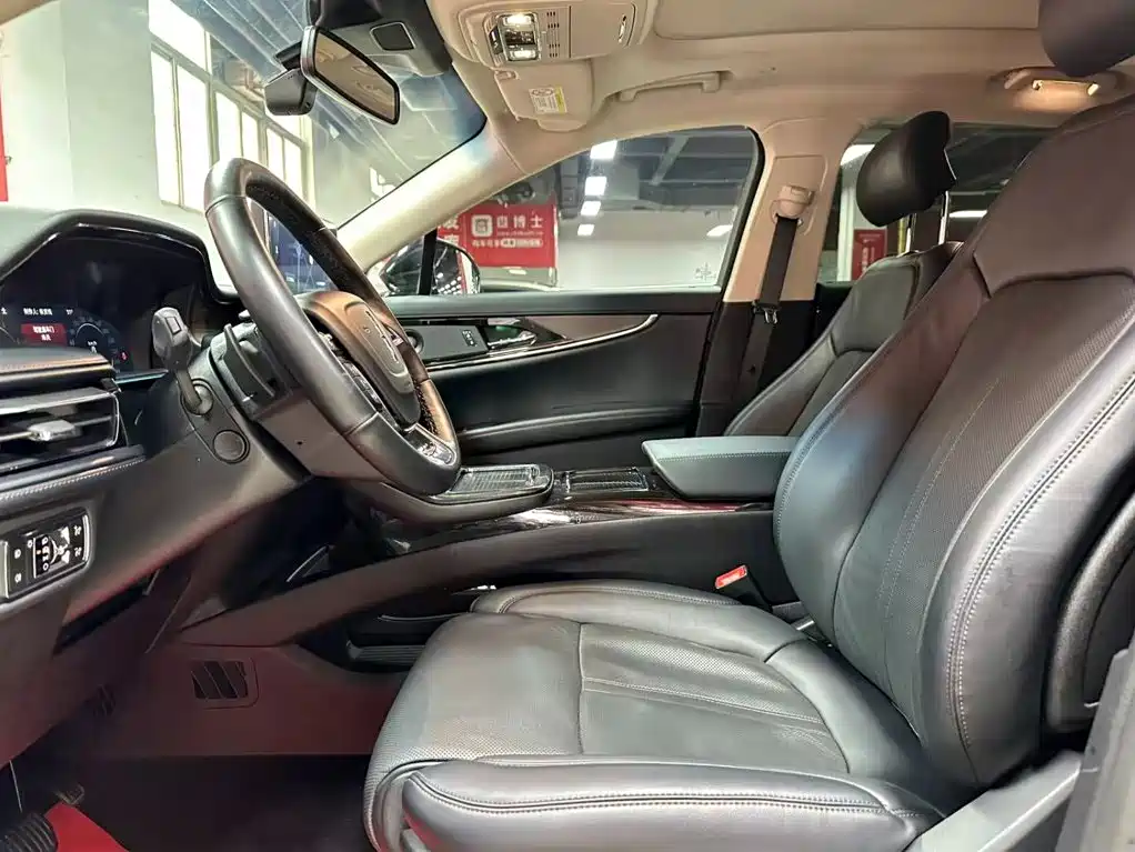 Navigator 2021 2.7T AWD Prestige Edition
