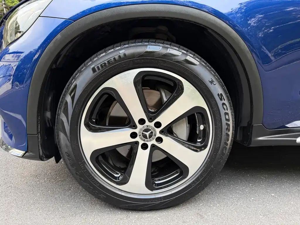 Mercedes-Benz GLC 2019 GLC 260 4MATIC Dynamic Edition