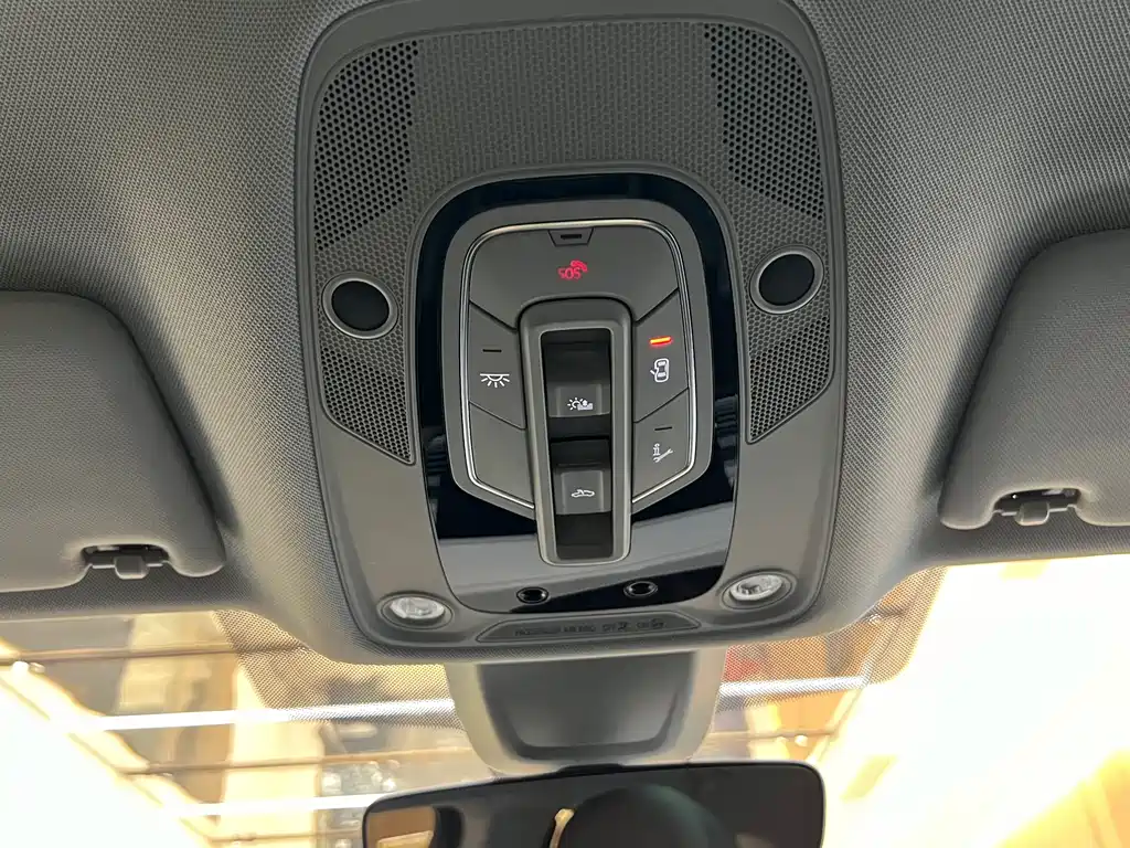 Audi Q5L 2022 40T Premium Dynamic Edition