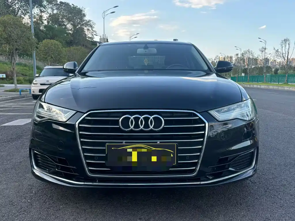 Audi A6L 2018 30th Anniversary Edition TFSI Sport Line
