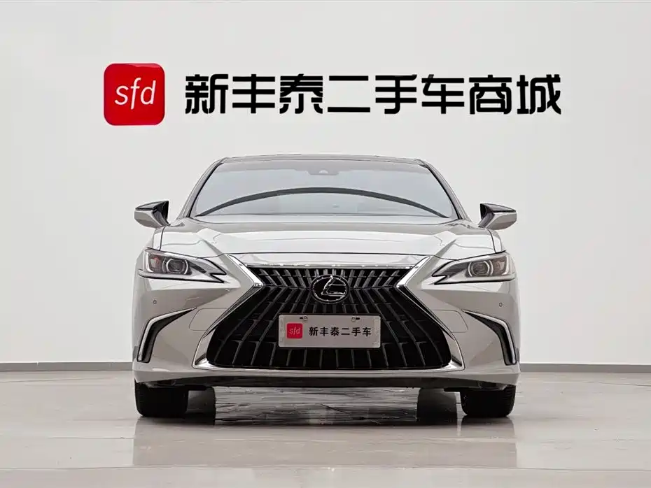 Lexus ES 2022 200 Excellence Edition