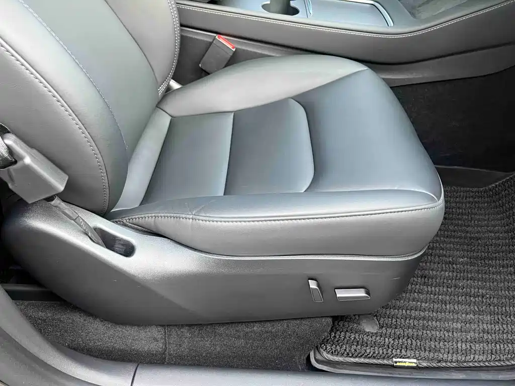 Model Y 2023 Rear-Wheel Drive Edition