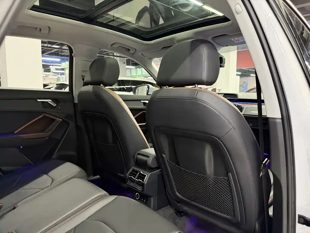 Audi Q3 2022 35 TFSI Fashion Elegance Edition