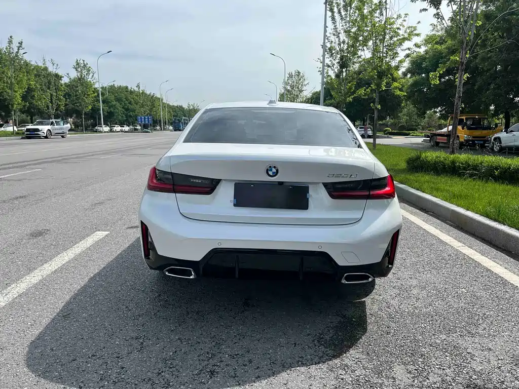 BMW 3 Series 2025 325Li M Sport Package