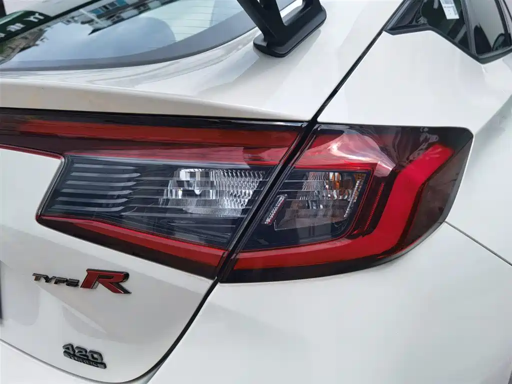Type R 2023 Import