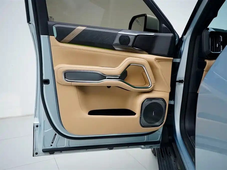 Bao 8 2025 Model Intelligent Courage Flagship Edition 7-seat