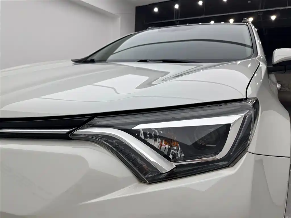 RAV4 2019款 2.0L CVT两驱智尚版 国VI