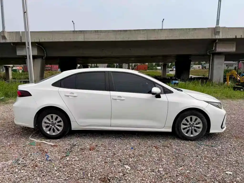 Corolla 2022 TNGA 1.5L CVT Pioneer Edition