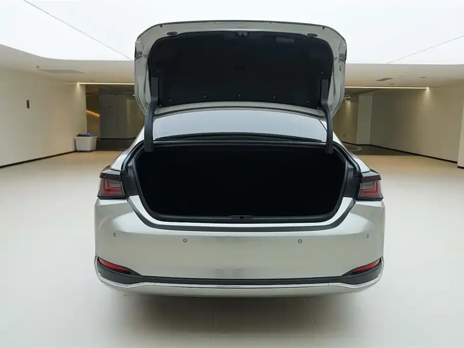 Lexus ES 2025 200 Prestige Edition
