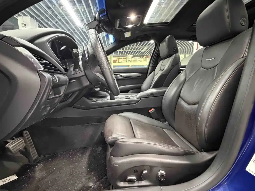 Cadillac CT5 2021 28T Sport Line