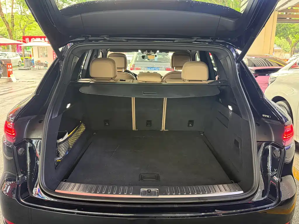 Cayenne 2018 3.0T