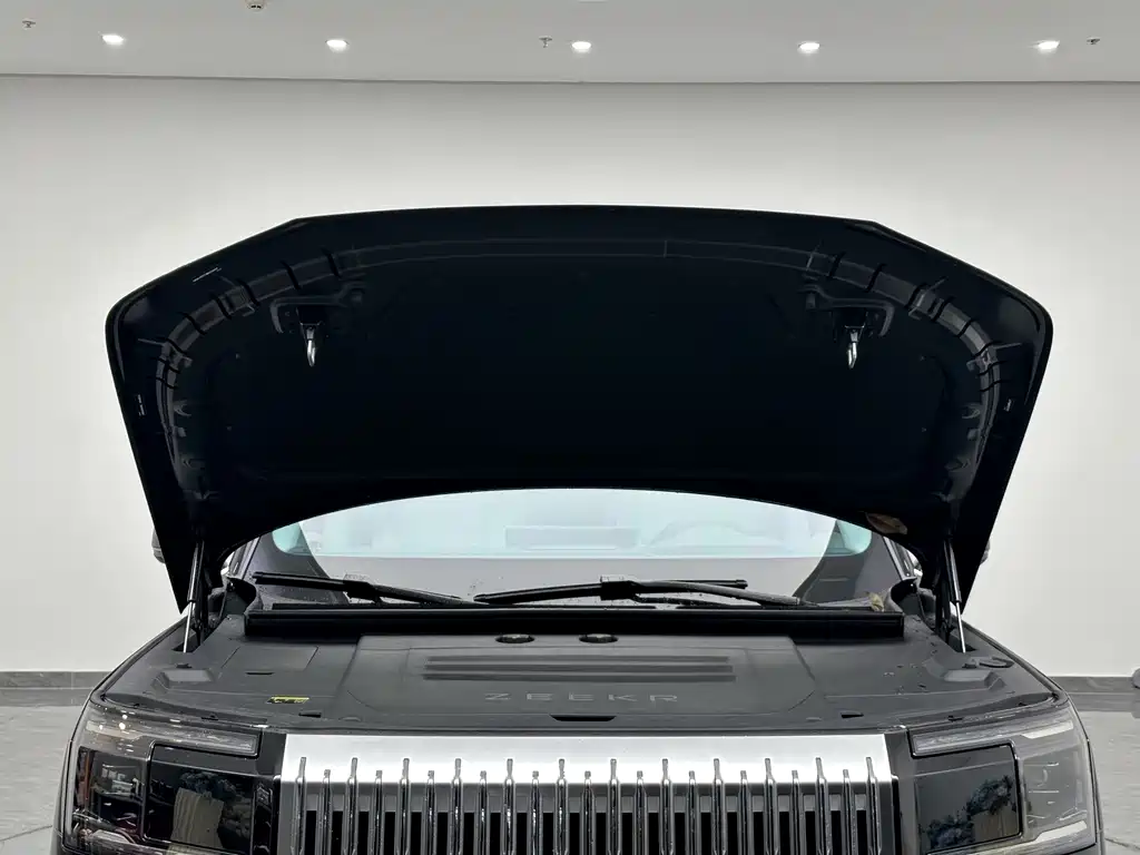 Jizhe 9X 2025 Model Hyper Edition 70kWh