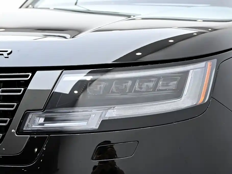 Range Rover 2025 Model 3.0T Export Edition