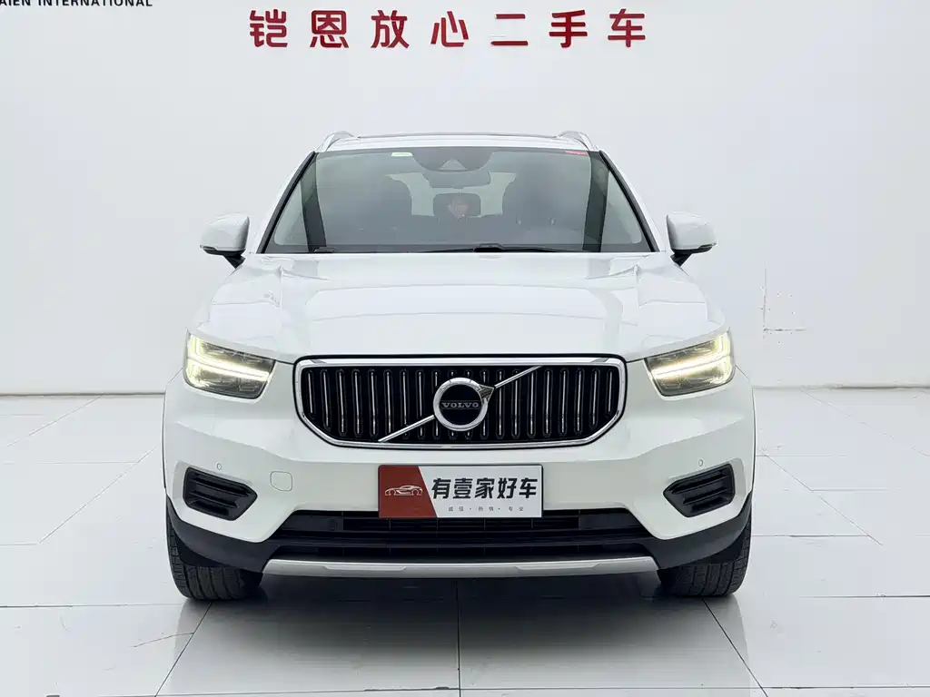 Volvo XC40 2021 T4 AWD Smart & Style Edition