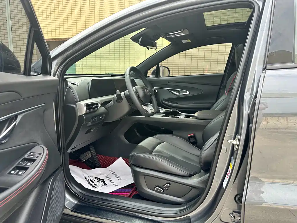 Changan UNI-T 2022 Model 1.5T Excellence Edition