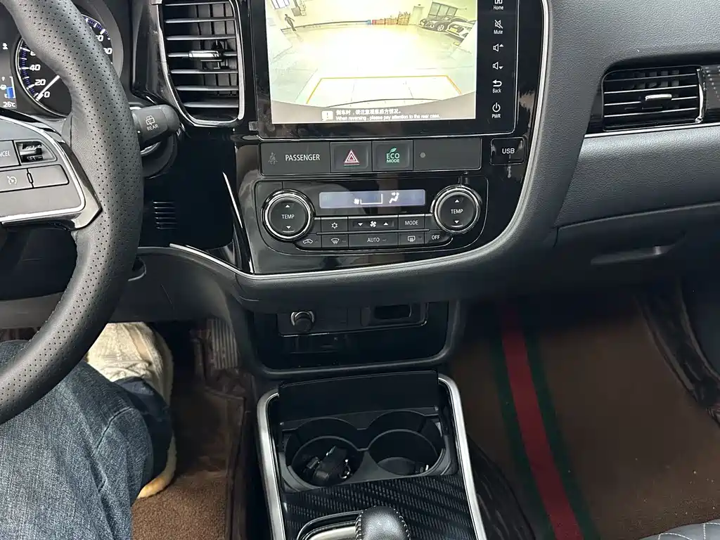 Outlander 2021 2.0L 2WD Enjoyment Edition 5-seat