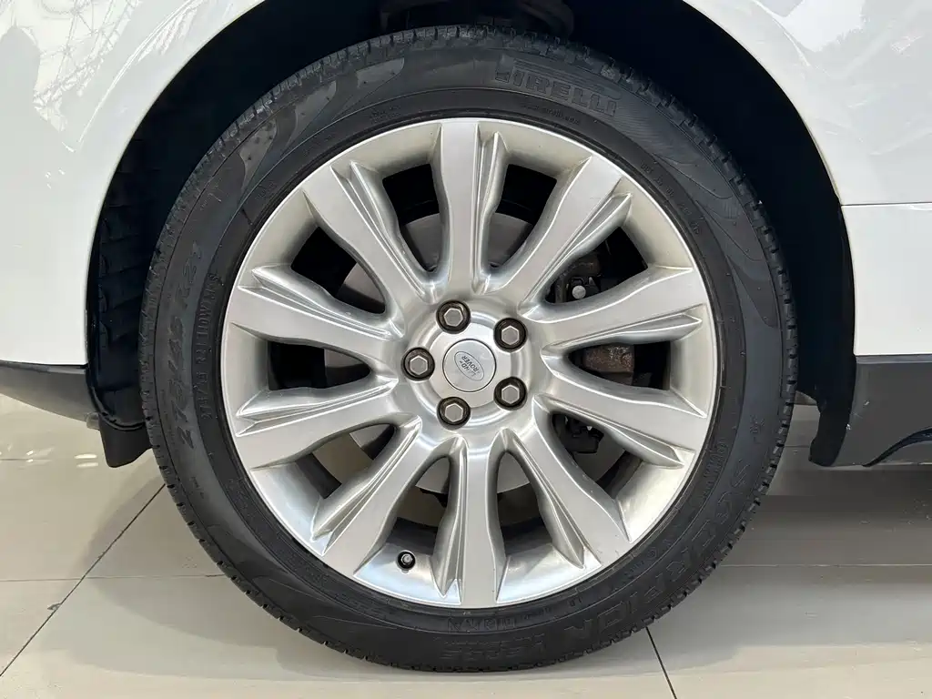 Range Rover 2015 3.0 SC V6 Vogue SE Extended Edition