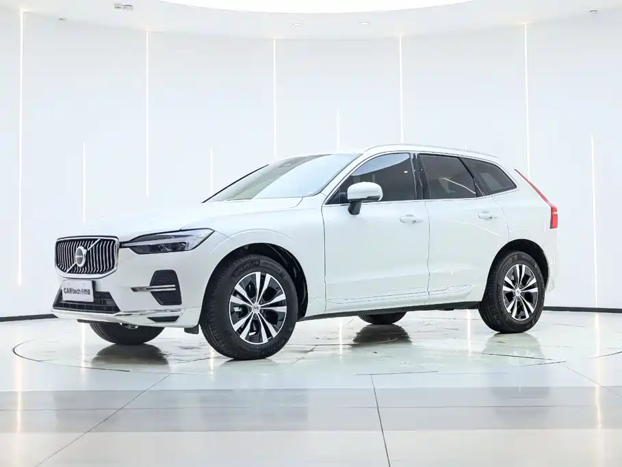 Volvo XC60 2025 B5 AWD Intelligent Comfort Luxury Edition