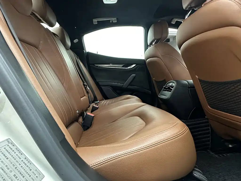 Ghibli 2018 Facelift 3.0T Standard Edition