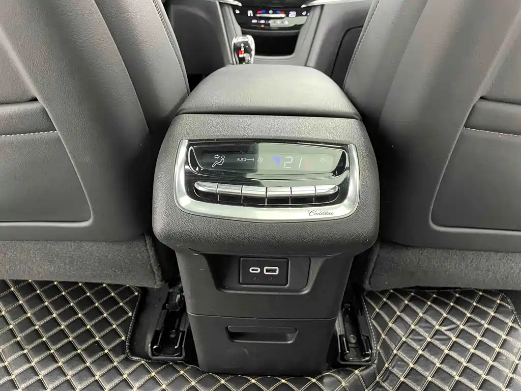 Cadillac XT6 2020 28T Luxury 6-seat