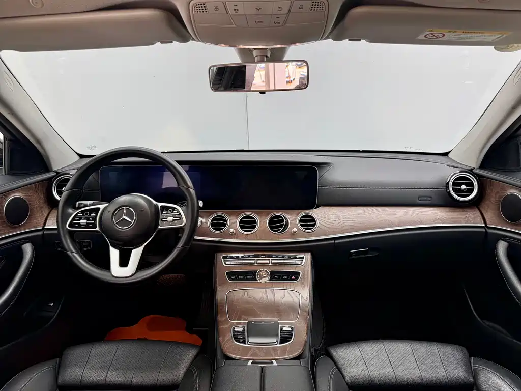 Mercedes-Benz E-Class 2019 E 260 L