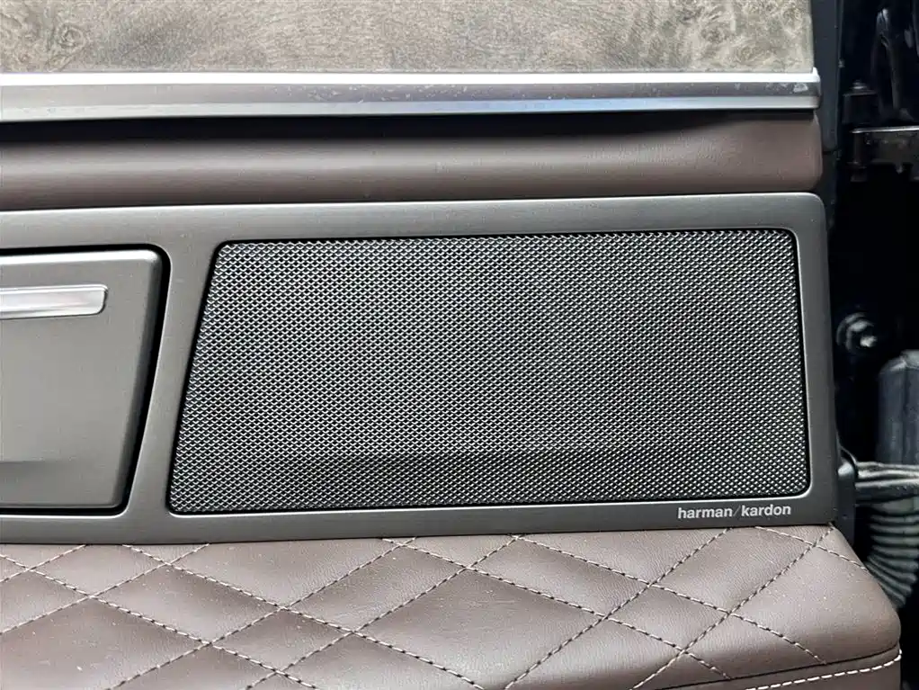 BMW 7 Series 2019 740Li Leading Edition Luxury Package