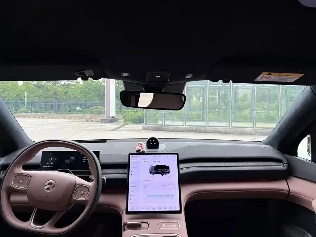 NIO EC6 2023 Model 75kWh