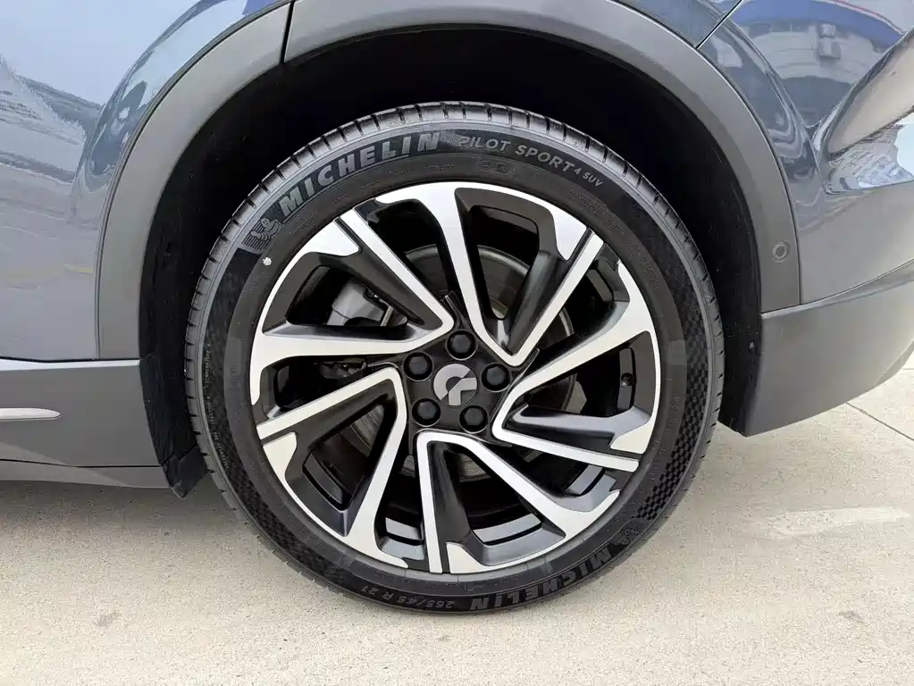 NIO EC6 2023 Model 75kWh