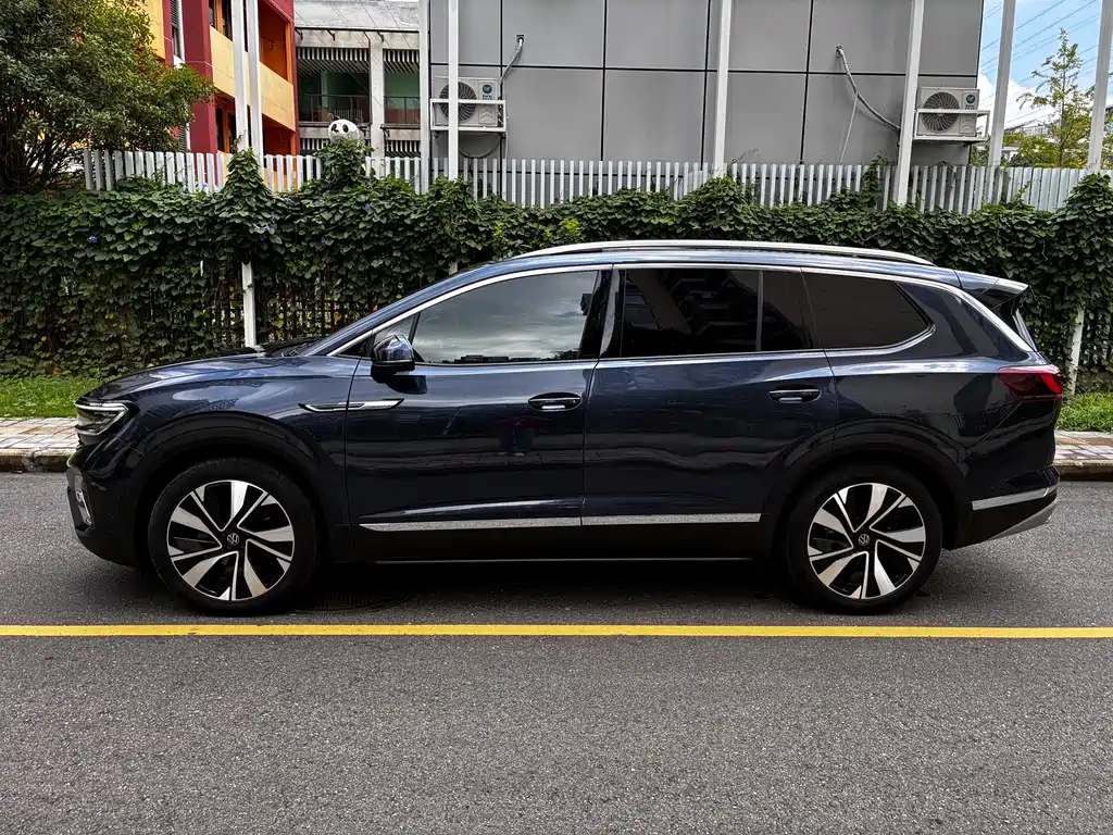 Lan Jin 2023 380TSI 4x4 Luxury Ji Jing Edition Pro