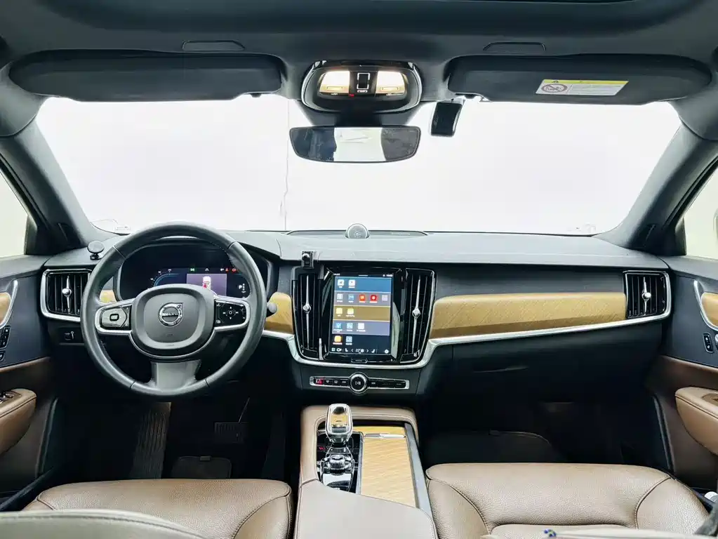Volvo S90 2021 B5 Intelligent Comfort Luxury Edition