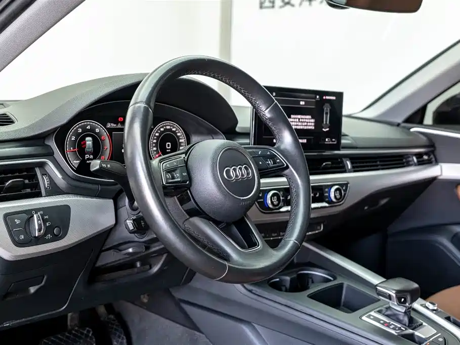 Audi A4 Import 2021 Avant Pioneer 40 TFSI Fashion Elegance Edition