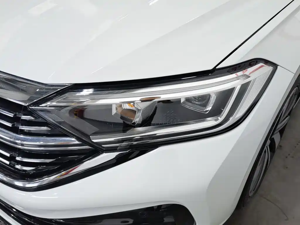 2023 Volkswagen Sagitar 300 TSI DSG Prestige Edition