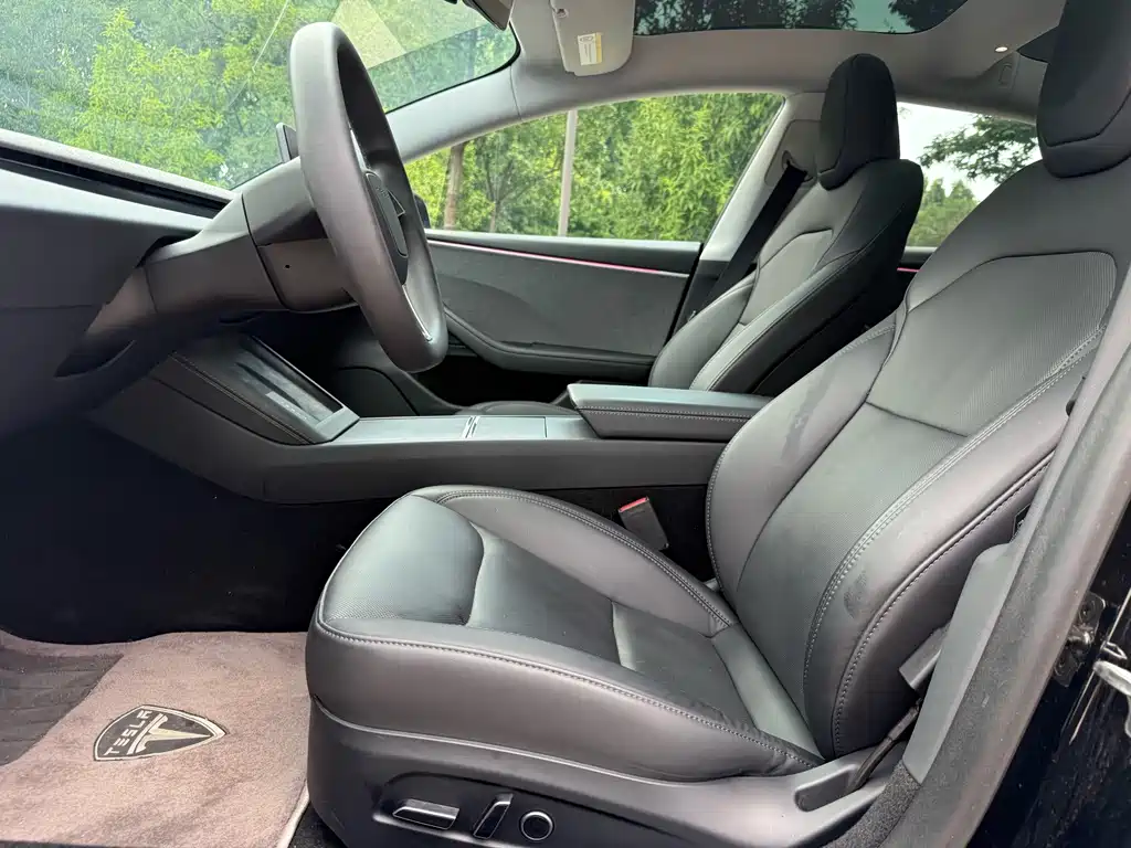 Model 3 Rear-Wheel Drive 2023