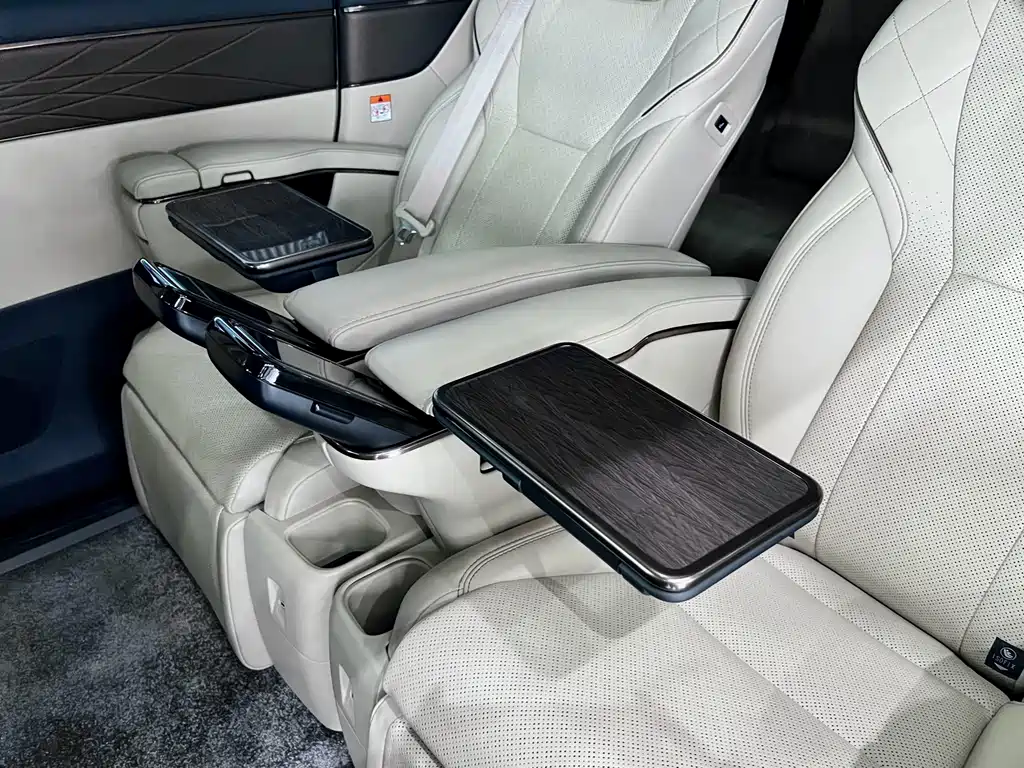 2024 Crown Hybrid 2.5L Supreme Executive Edition