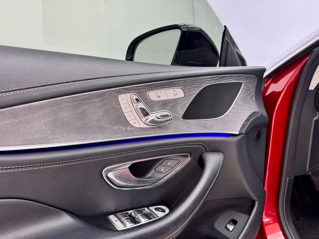 Mercedes-CLS 2018 CLS 300 Dynamic Edition