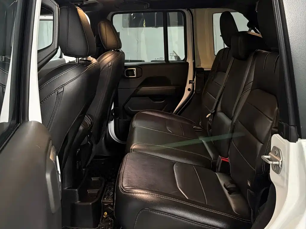 Jeep Compass New Energy 2021 4-Door 2.0T 4xe Sahara Pioneer Edition