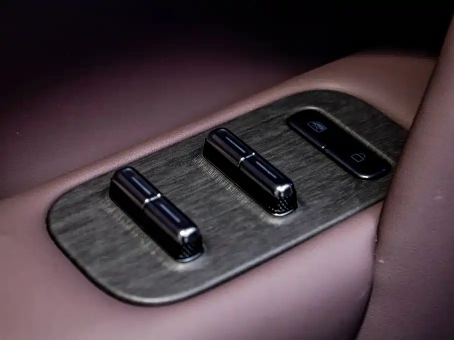 Xpeng G6 2026 Edition Range-Extended 1585 Four-Wheel Drive Ultra SE