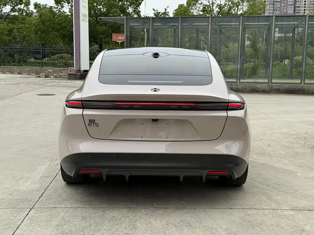 NIO ET5 2022 Model 75kWh