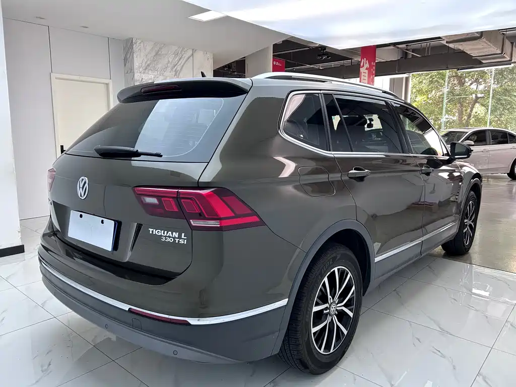 Tiguan L 2017 330 TSI Automatic Two-Wheel Drive Luxury Edition
