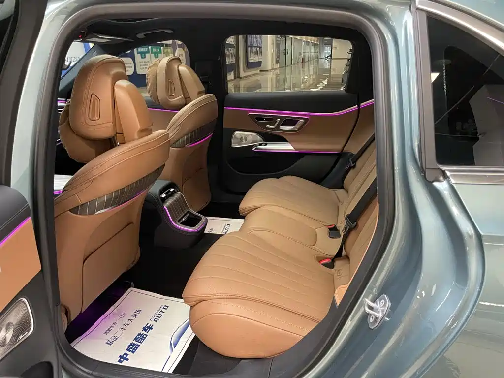 Mercedes-Benz E-Class 2025 E 300 L Luxury Edition