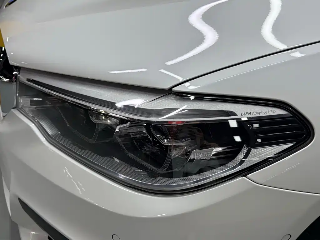 BMW 5 Series 2018 525Li M Sport Package