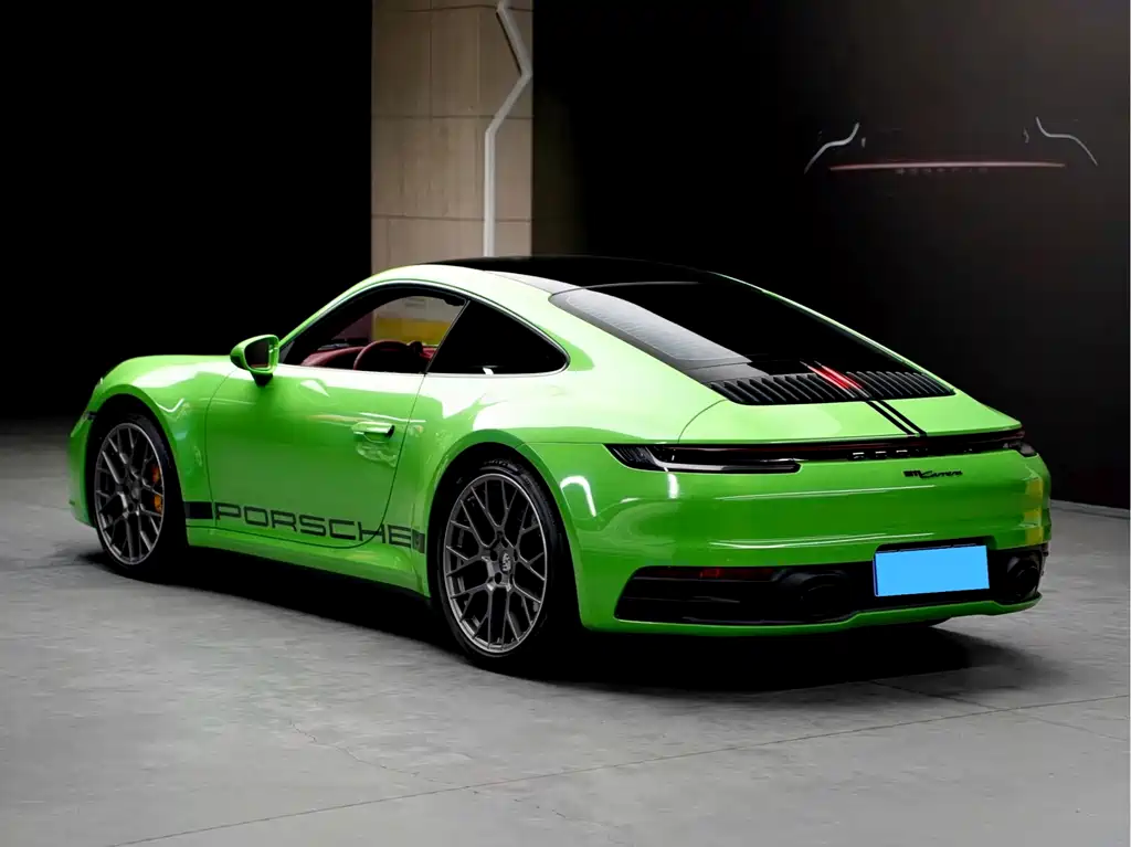 Porsche 911 2023 Carrera 3.0T